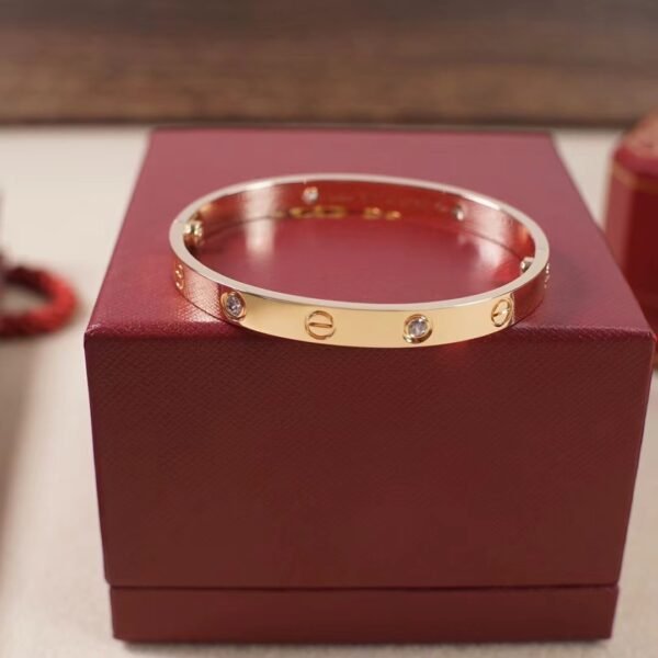 Cartier LOVE 4 Diamonds bracelet – HelloCoCo